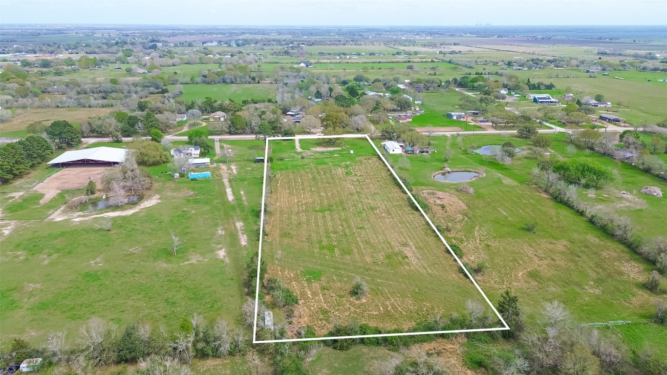 10234 Oberrender Road Needville, TX 77461 - Photo 10 of 36