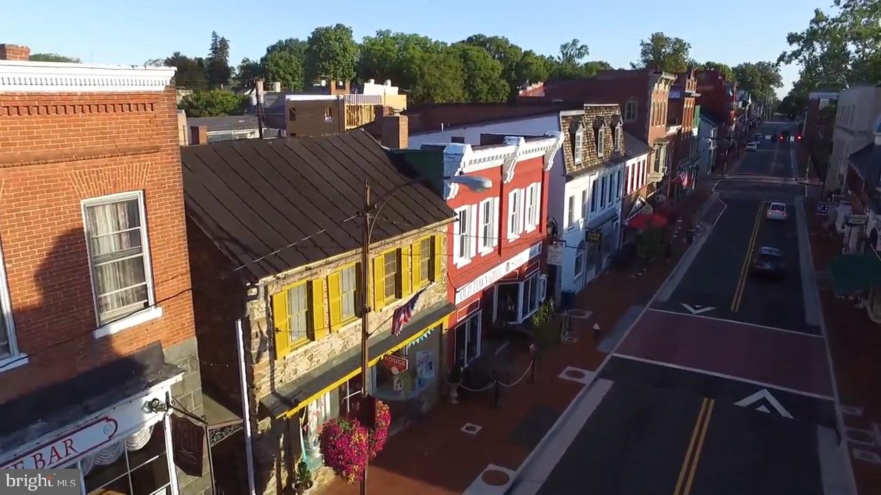 18651 Canby Road Leesburg, VA 20175 - Photo 65 of 68 Downtown Leesburg
