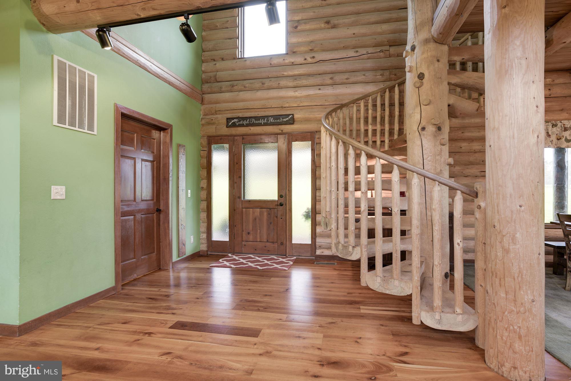 18651 Canby Road Leesburg, VA 20175 - Photo 10 of 68 Gallery Image 10