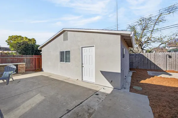 $448,000 | 5676 James Way, Sacramento, CA 95822