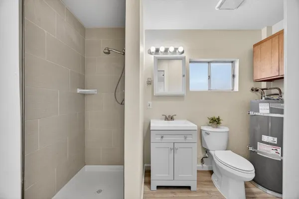 $448,000 | 5676 James Way, Sacramento, CA 95822