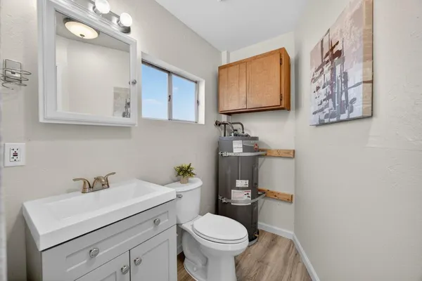 $448,000 | 5676 James Way, Sacramento, CA 95822