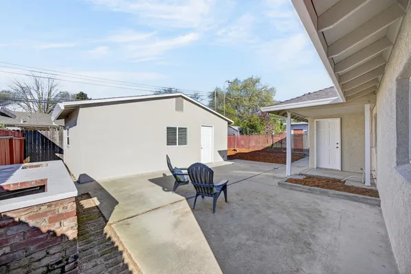 $448,000 | 5676 James Way, Sacramento, CA 95822