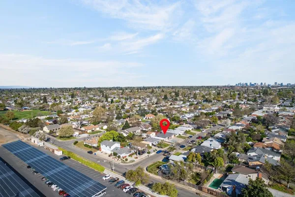 $448,000 | 5676 James Way, Sacramento, CA 95822