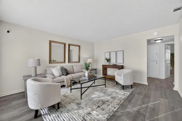 $448,000 | 5676 James Way, Sacramento, CA 95822