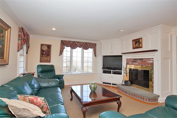 97 Manatee Road Hingham, MA 02043 - Photo 9 of 30