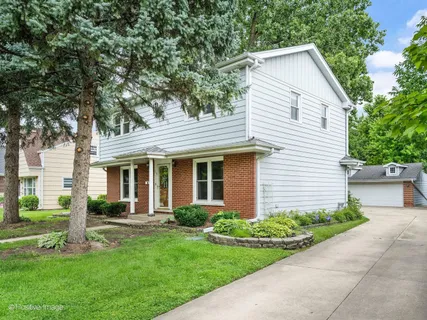 $749,900 | 113 Oak Street, Elmhurst, IL 60126