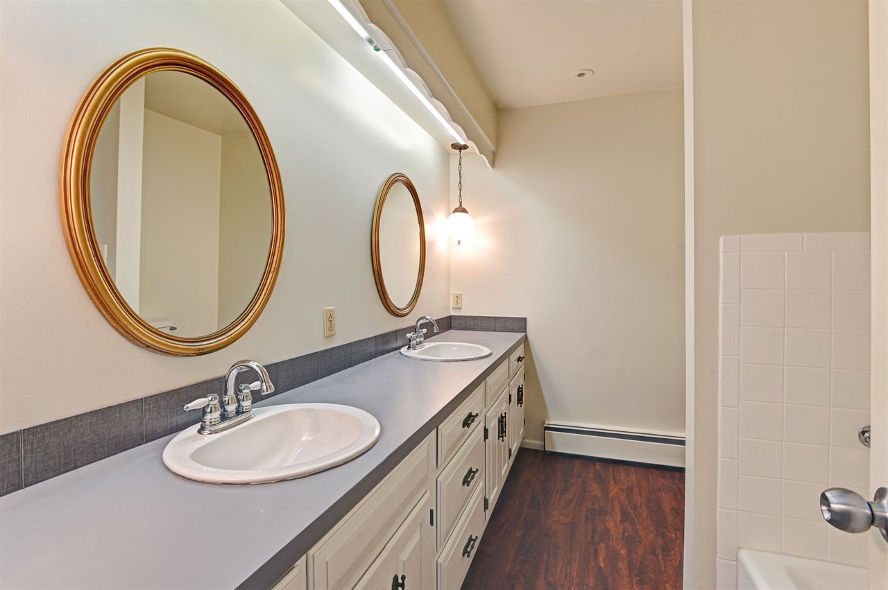 7765 McCarty Road Saginaw, MI 48603 - Photo 37 of 54 50003502-36.JPG