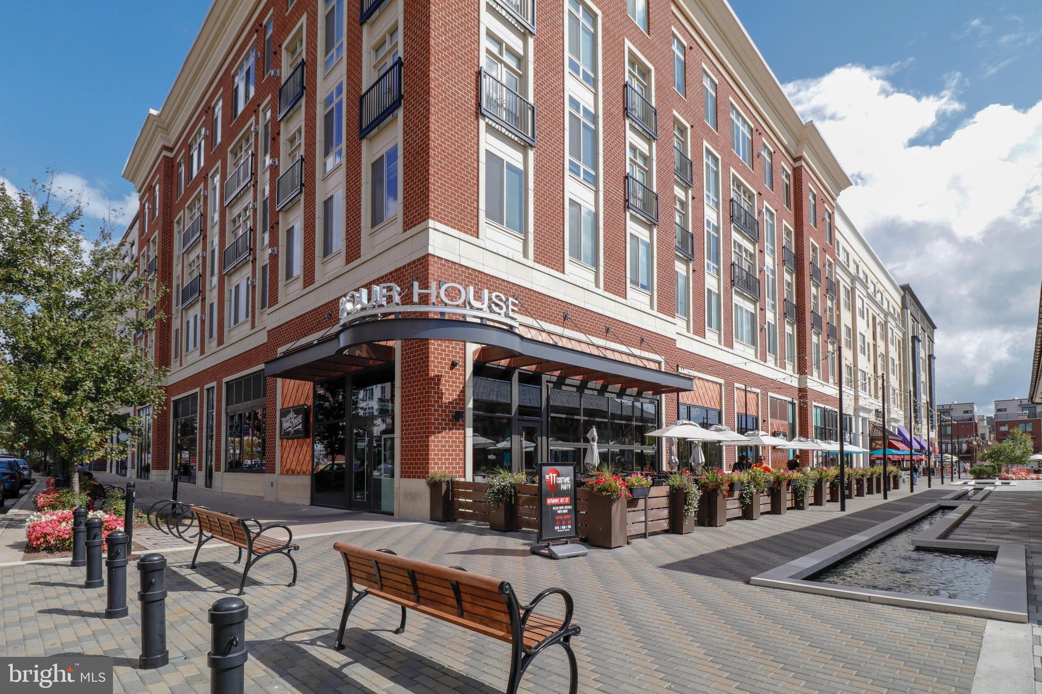 246 Baldwin Street Gaithersburg, MD 20878 - Photo 57 of 60 Downtown Crown