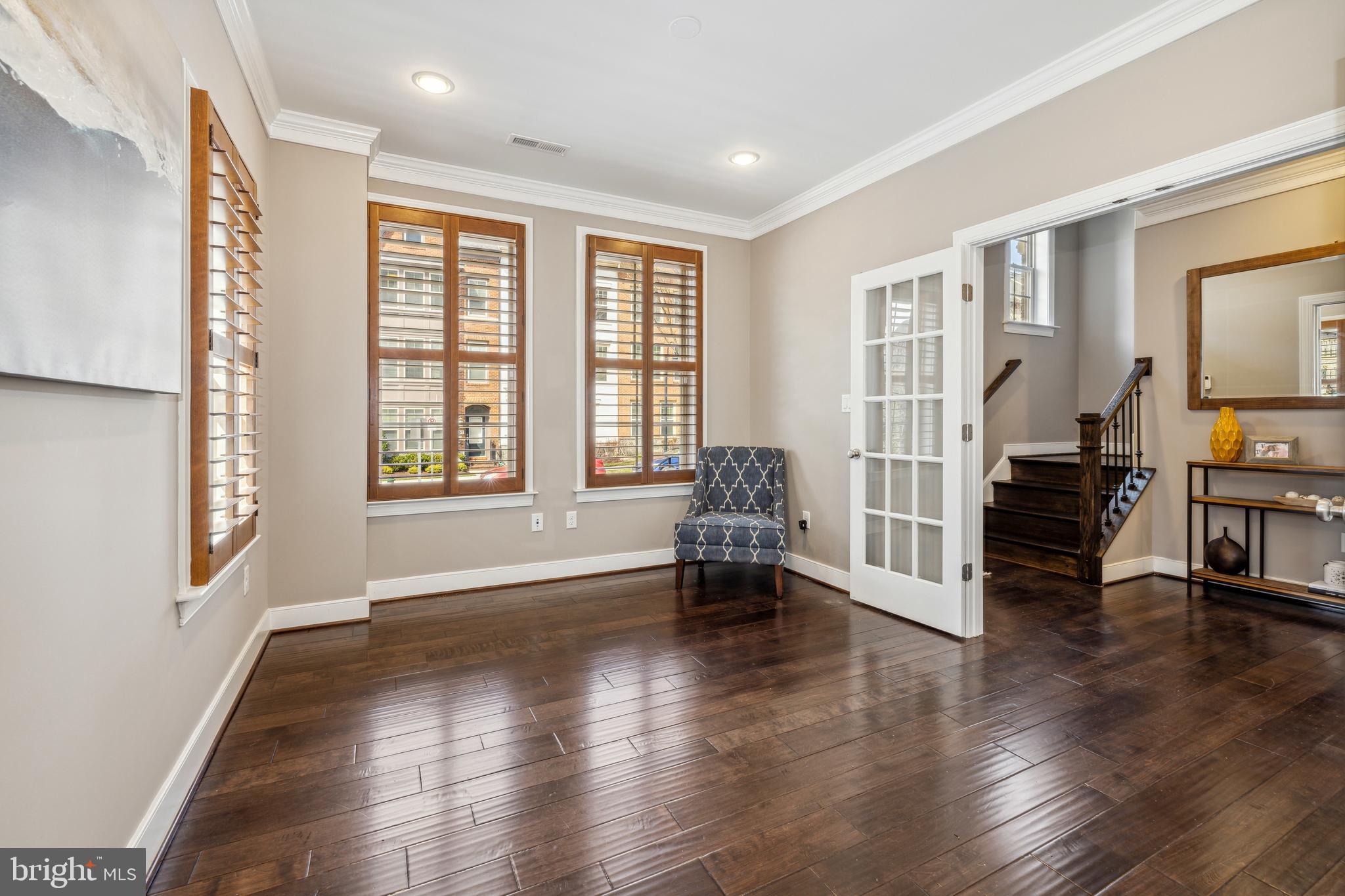 246 Baldwin Street Gaithersburg, MD 20878 - Photo 7 of 60 Entry Level Office/ Bedroom