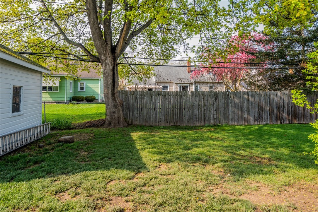 400 Laurelton Road Irondequoit, NY 14609 - Photo 36 of 38