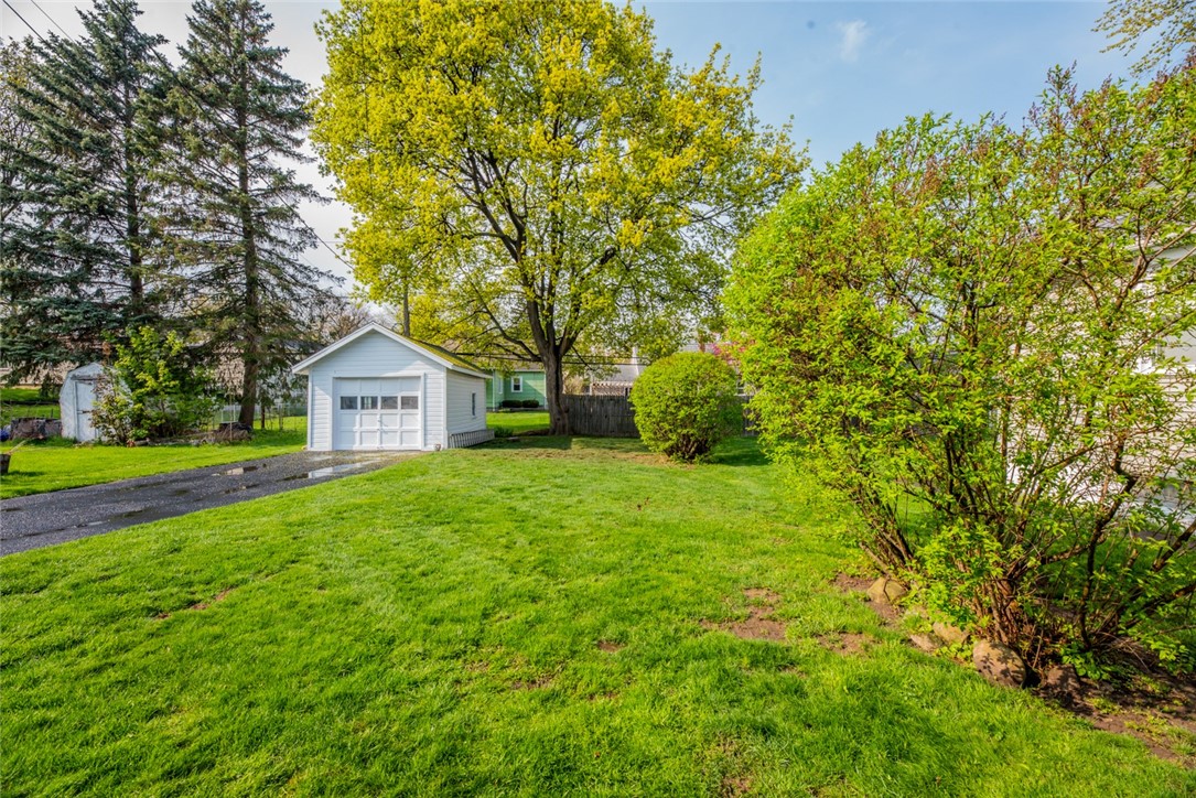 400 Laurelton Road Irondequoit, NY 14609 - Photo 38 of 38