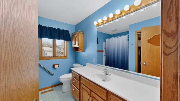 $379,000 | 302 Cross Street, Lake City, MN 55041