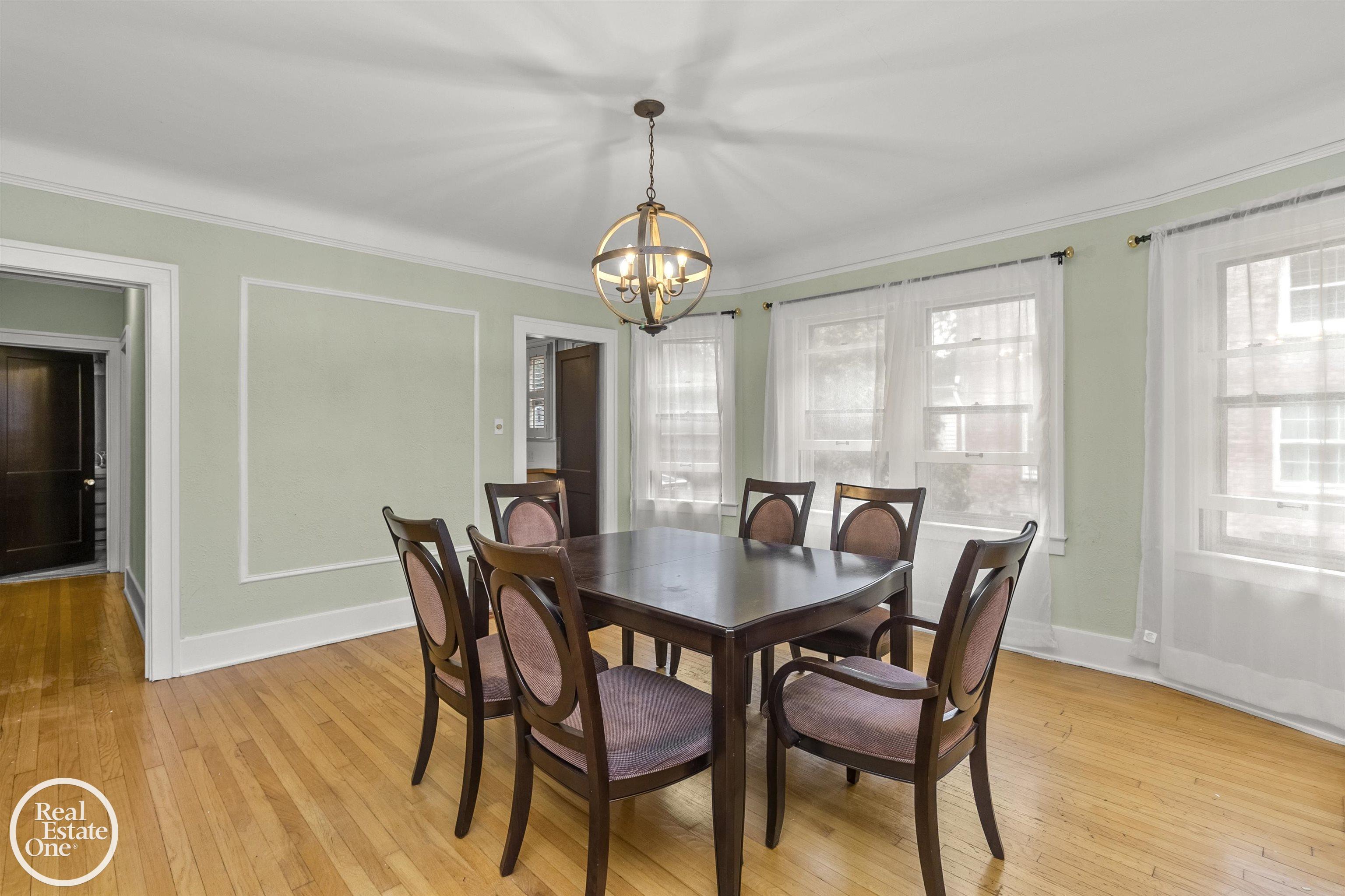 596 Neff Road Grosse Pointe, MI 48230 - Photo 9 of 25