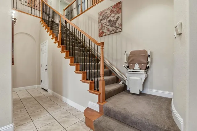 a view of entryway and hall