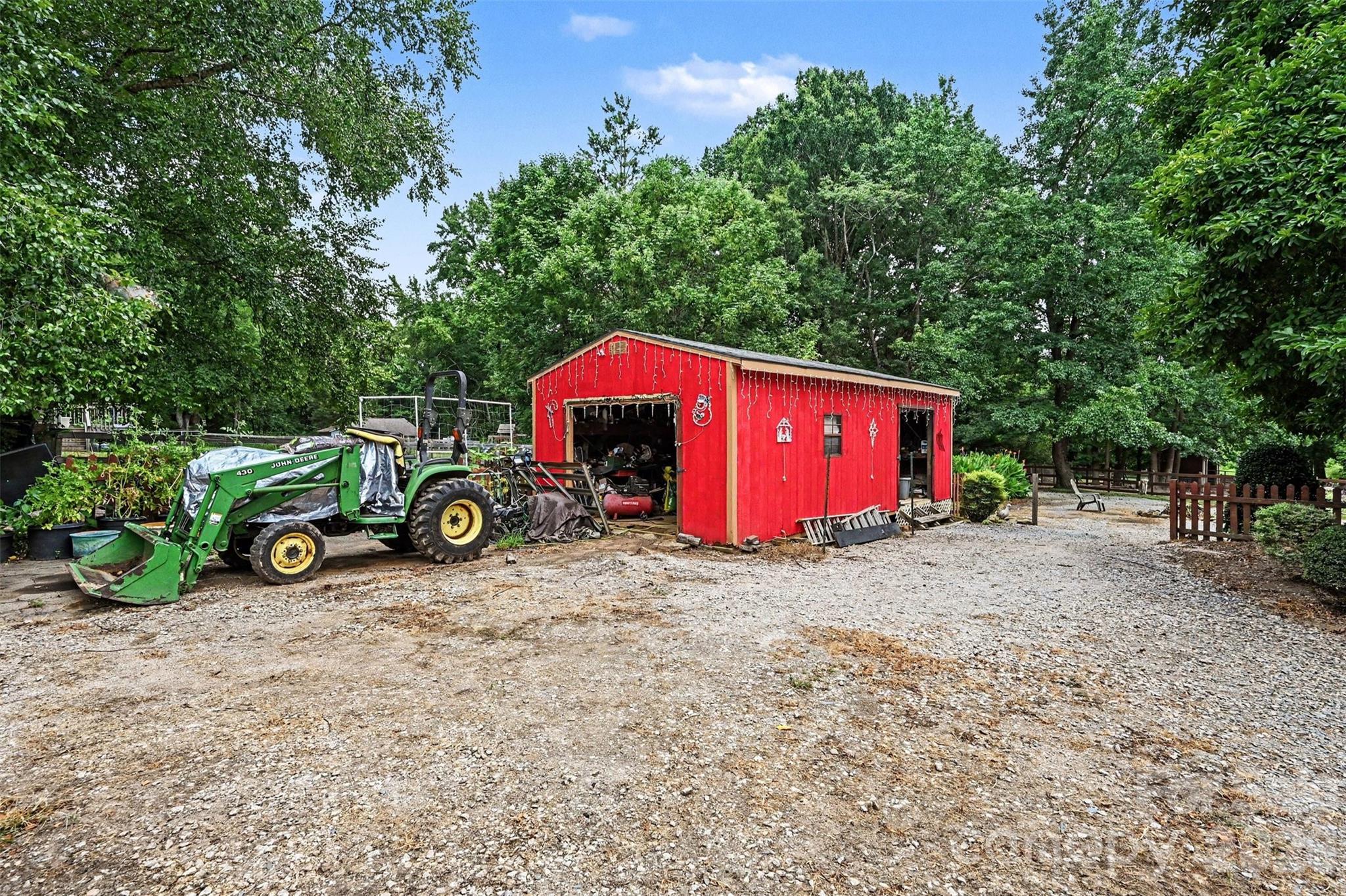 3999 Fincher Road Matthews, NC 28104 - Photo 32 of 48