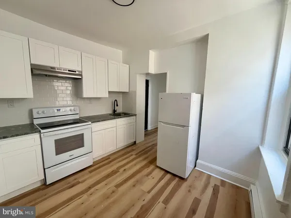 $1,375 | 4413 Walnut Street, Unit 2R, Philadelphia, PA 19104