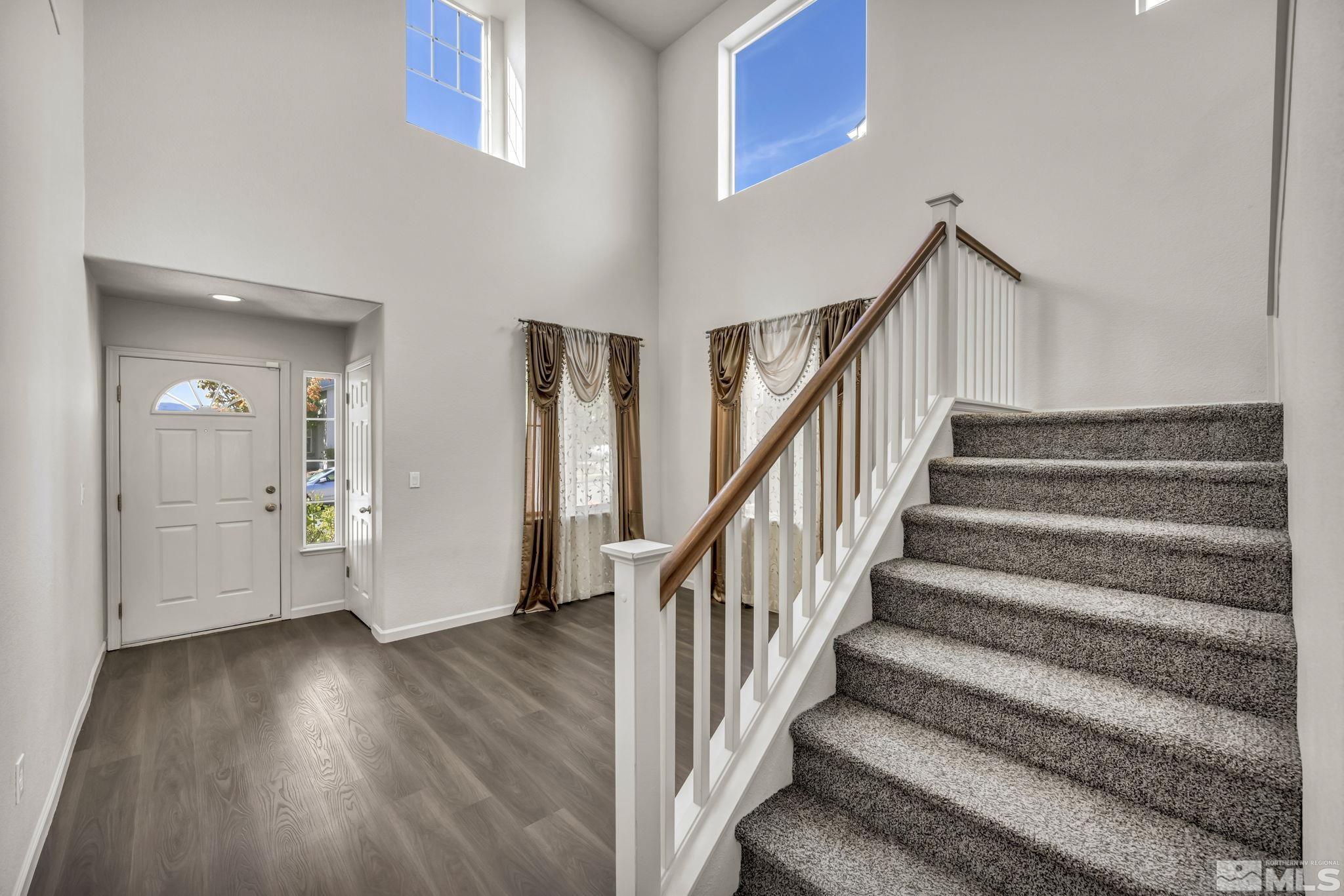 1250 Silver Crest Circle Reno, NV 89523 - Photo 4 of 31 Photo 4