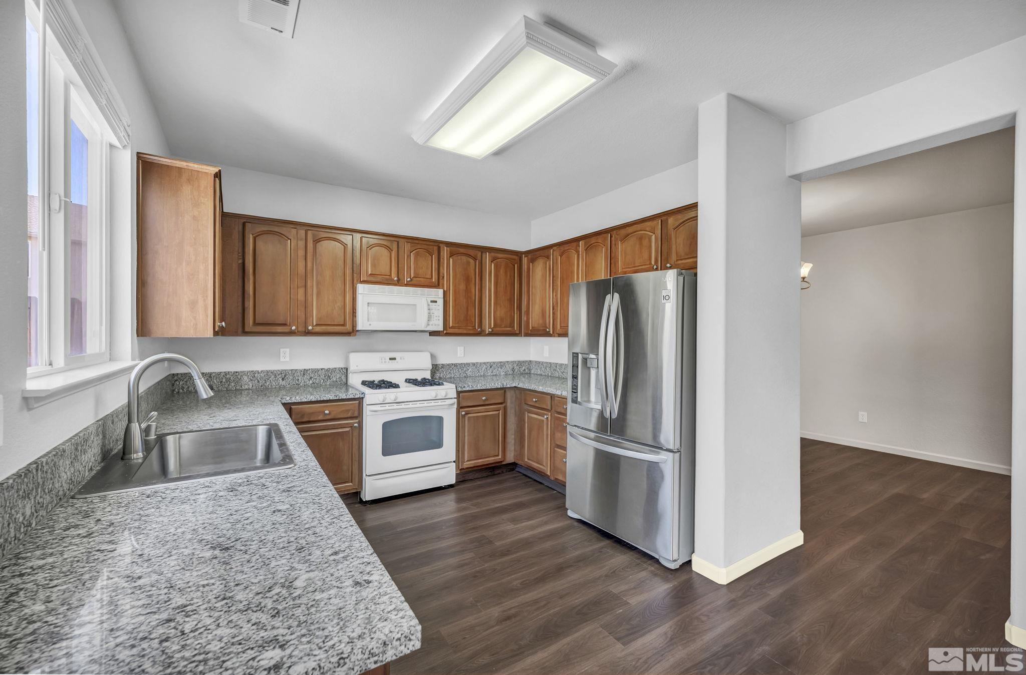 1250 Silver Crest Circle Reno, NV 89523 - Photo 8 of 31 Photo 8