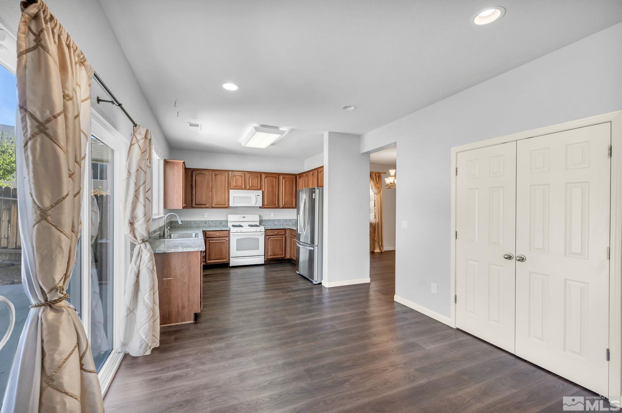 1250 Silver Crest Circle Reno, NV 89523 - Photo 10 of 31 Photo 10