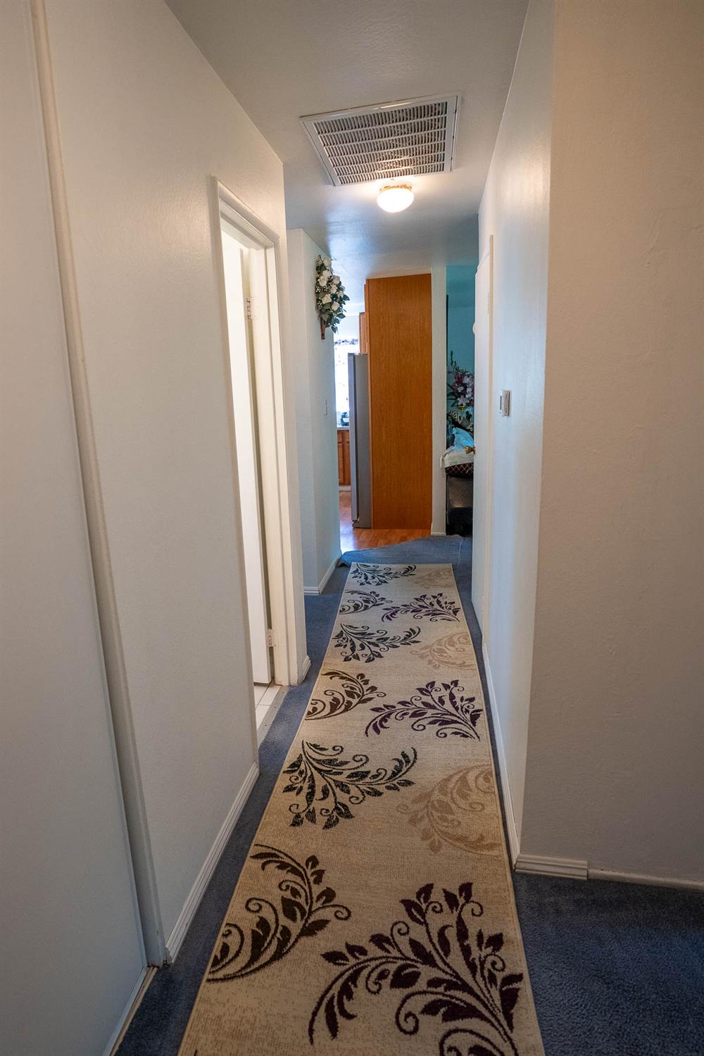 10444 Rockingham Drive Rancho Cordova, CA 95670 - Photo 7 of 17 Gallery Image 7