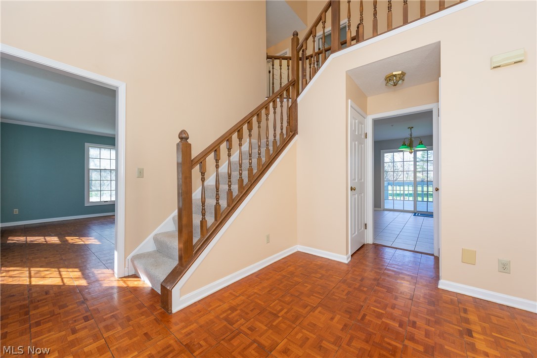 32099 Pinetree Road Pepper Pike, OH 44124 - Photo 2 of 35