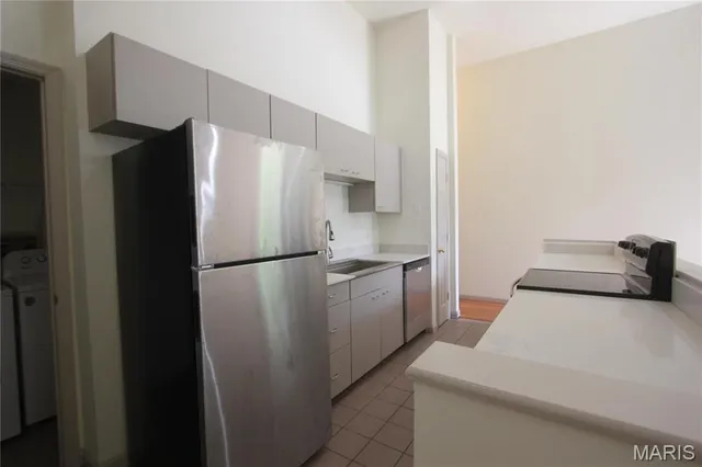 $1,400 | 3904 Shenandoah Avenue, St. Louis, MO 63110