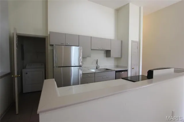 $1,400 | 3904 Shenandoah Avenue, St. Louis, MO 63110