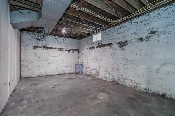 $181,000 | 109 North Webster Street, Augusta, MI 49012