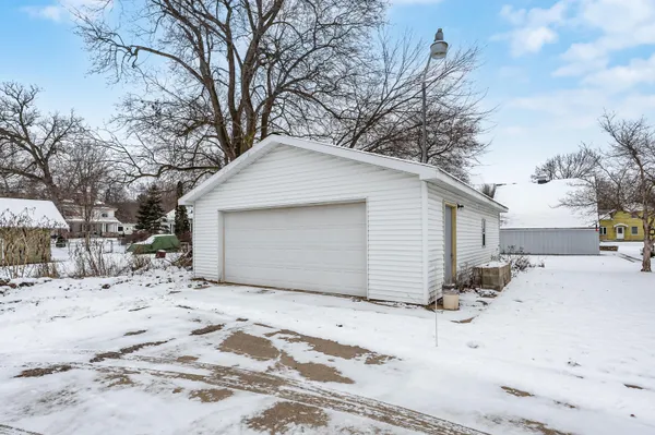$181,000 | 109 North Webster Street, Augusta, MI 49012