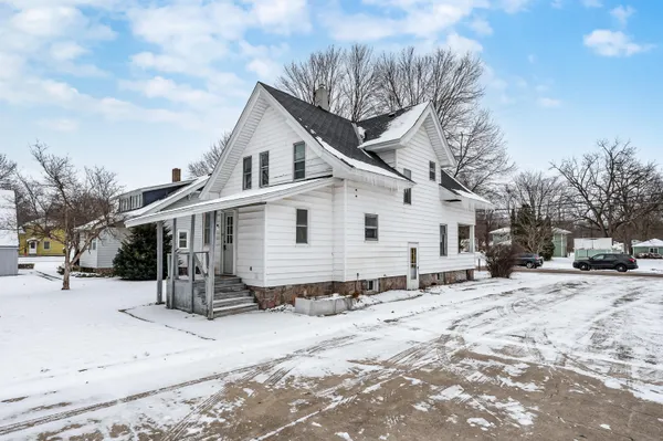 $181,000 | 109 North Webster Street, Augusta, MI 49012
