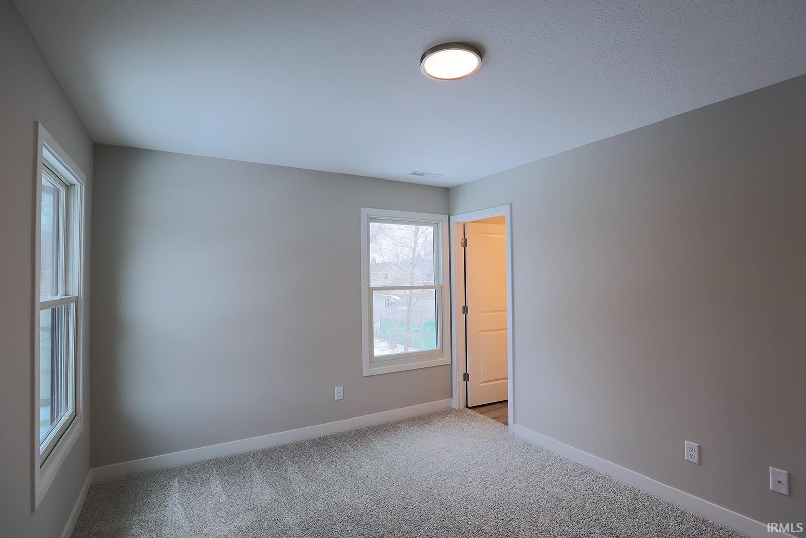 838 Lavina Street Fort Wayne, IN 46802 - Photo 16 of 30