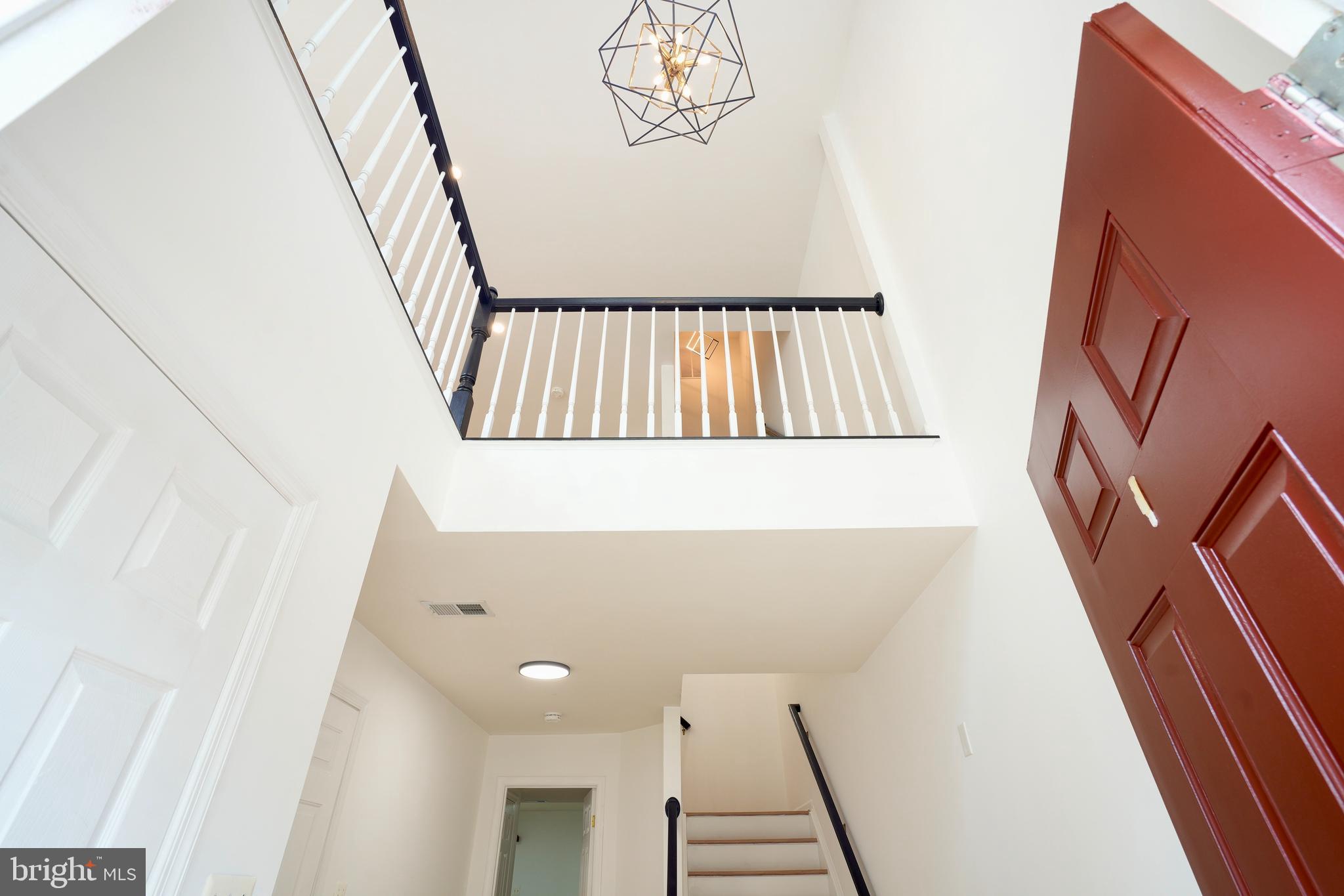 6688 Roderick Loop Gainesville, VA 20155 - Photo 2 of 40