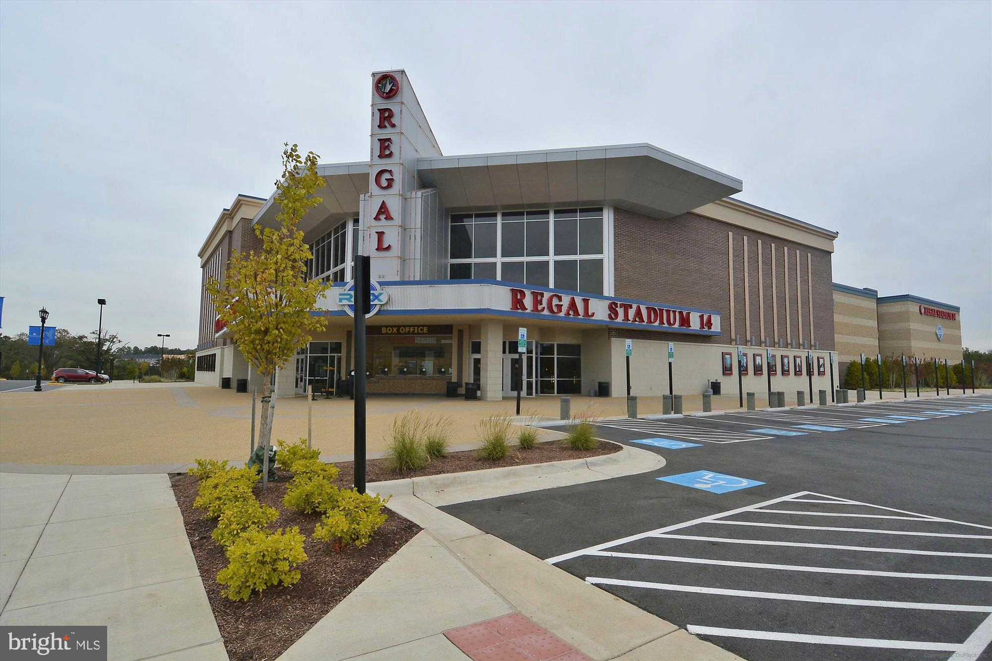 6688 Roderick Loop Gainesville, VA 20155 - Photo 32 of 40 a view of a building with street