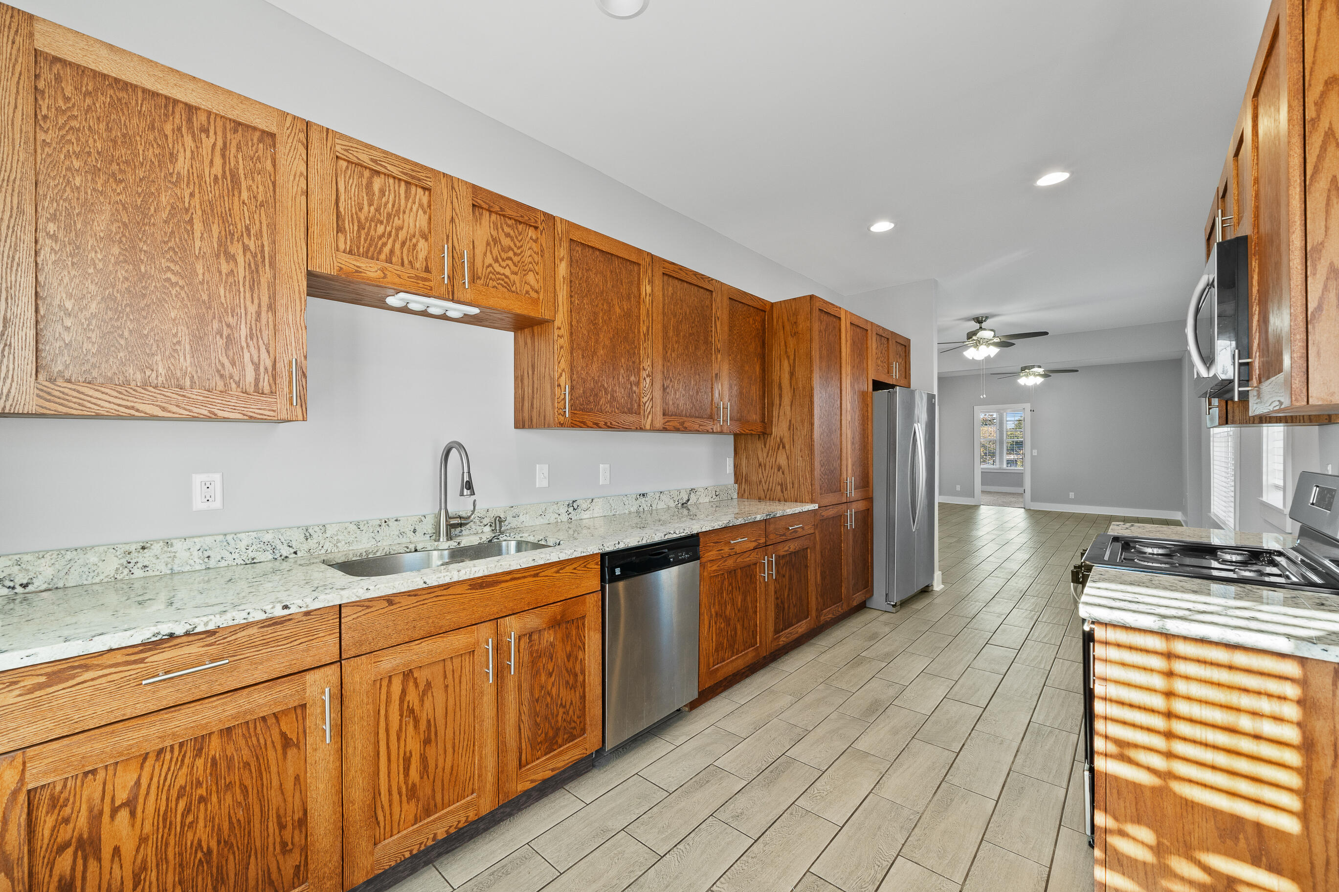 106 North Main Street, Unit 2 Walworth, WI 53184 - Photo 38 of 40 Kitchen