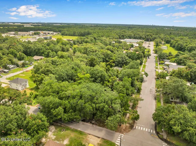 $1,550 | 2126 31st Street, Gulfport, MS 39501