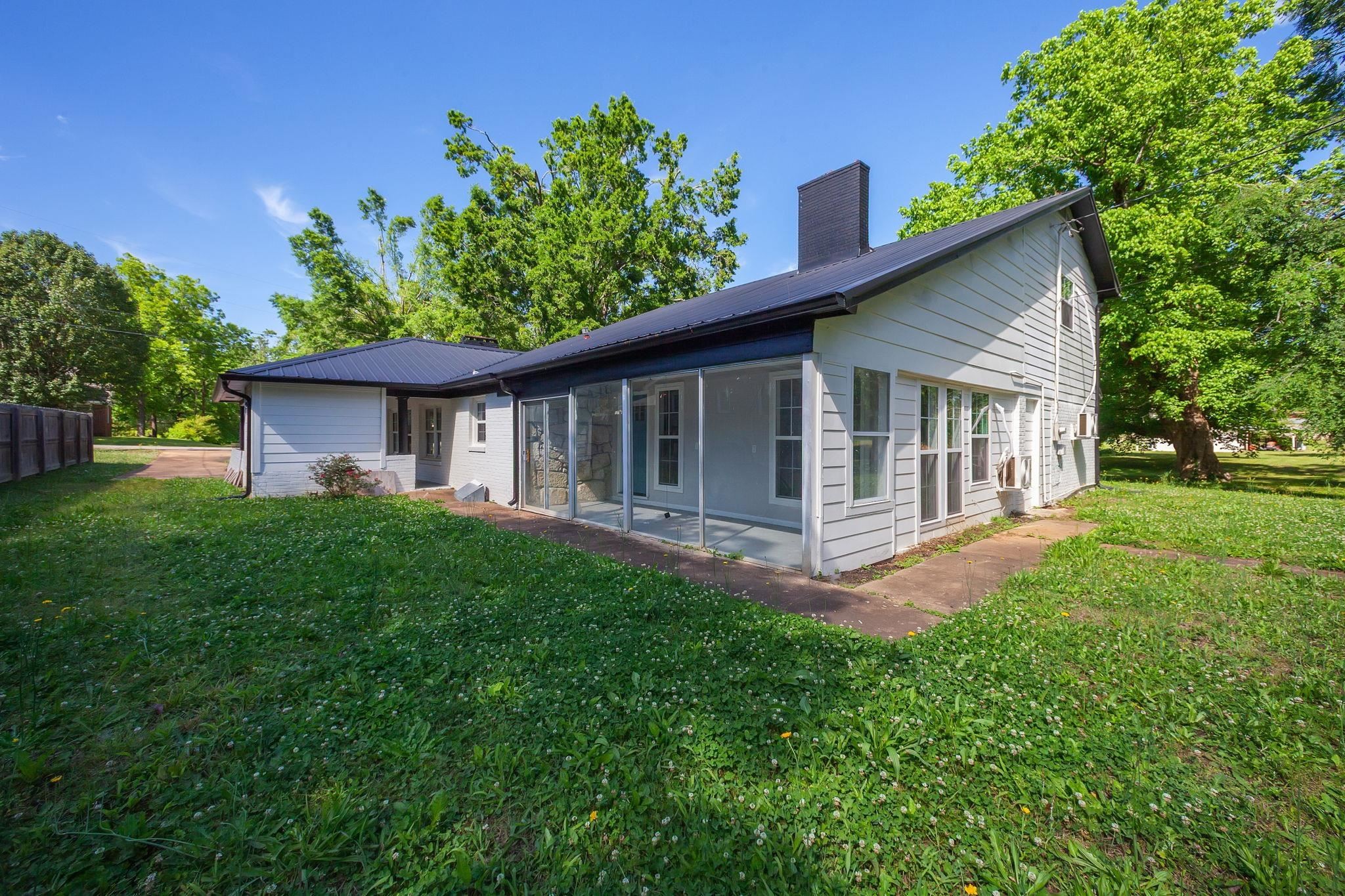 90 Shaw Lane Savannah, TN 38372 - Photo 33 of 38