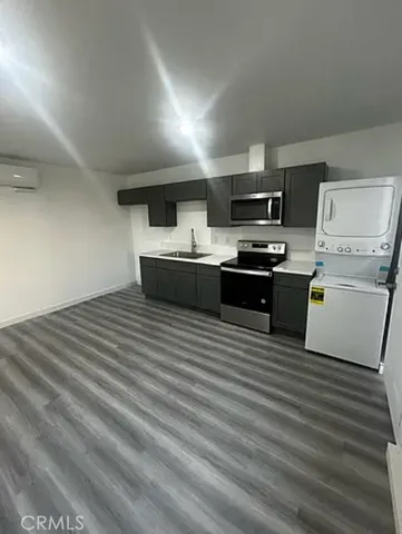 $1,995 | 648 East Cerritos Street, Unit 2, Rialto, CA 92376