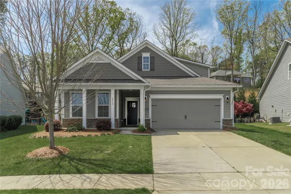 $500,000 | 2214 Seagull Drive, Denver, NC 28037