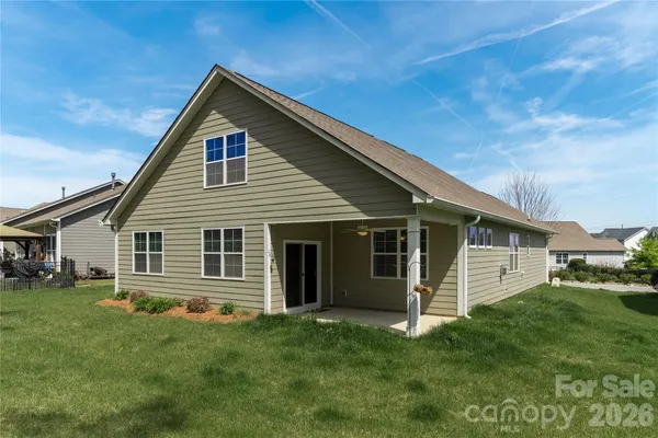 $500,000 | 2214 Seagull Drive, Denver, NC 28037