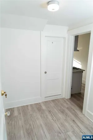 $1,900 | 518 Monroe Street, Orange, NJ 07050