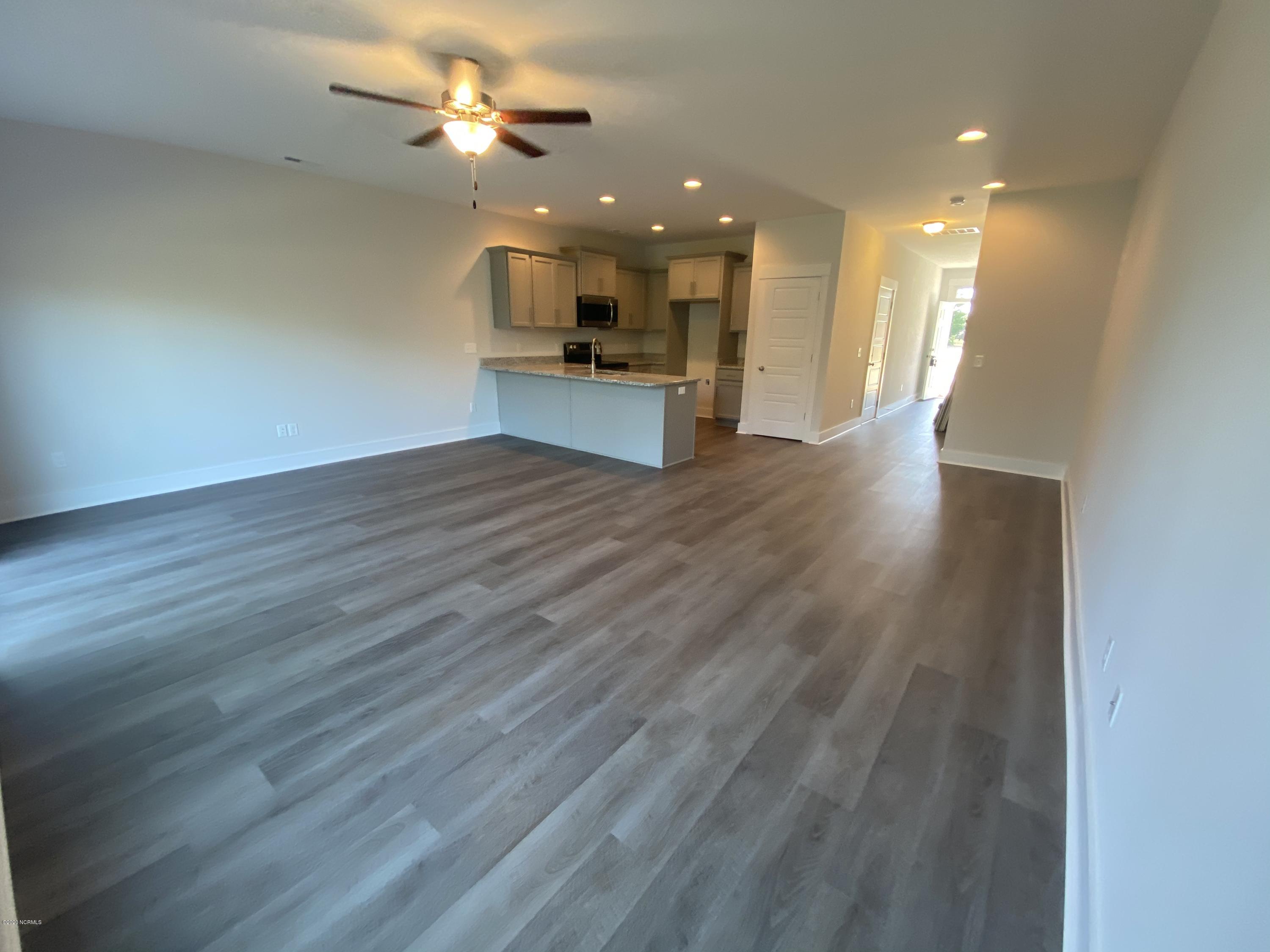 108 Aspen Road Hampstead, NC 28443 - Photo 5 of 24 Living Room