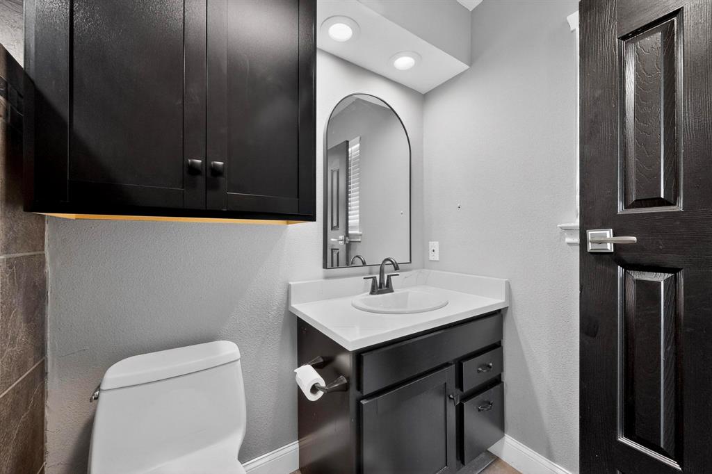 3675 Rickshaw Drive, Unit 3671 Dallas, TX 75229 - Photo 17 of 32