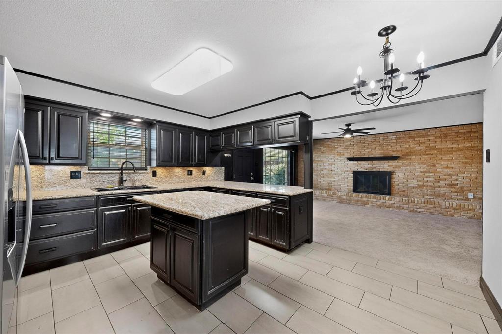 3675 Rickshaw Drive, Unit 3671 Dallas, TX 75229 - Photo 10 of 32