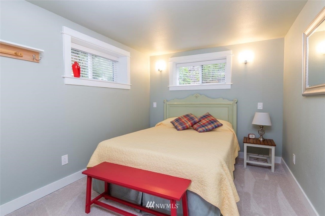 321 Pleasant Harbor Road Brinnon, WA 98320 - Photo 14 of 25 Gallery Image 14