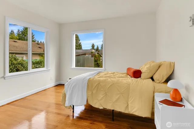 $429,950 | 6611 Commercial Avenue, Unit 3, Everett, WA 98203