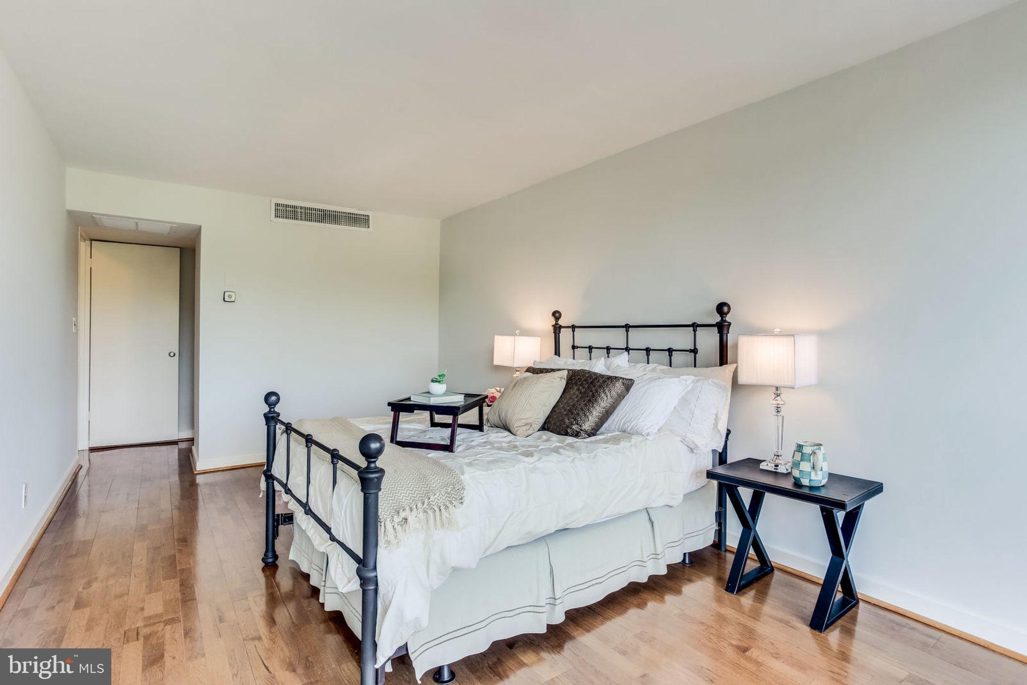 11400 Washington Plaza West, Unit 801 Reston, VA 20190 - Photo 27 of 60