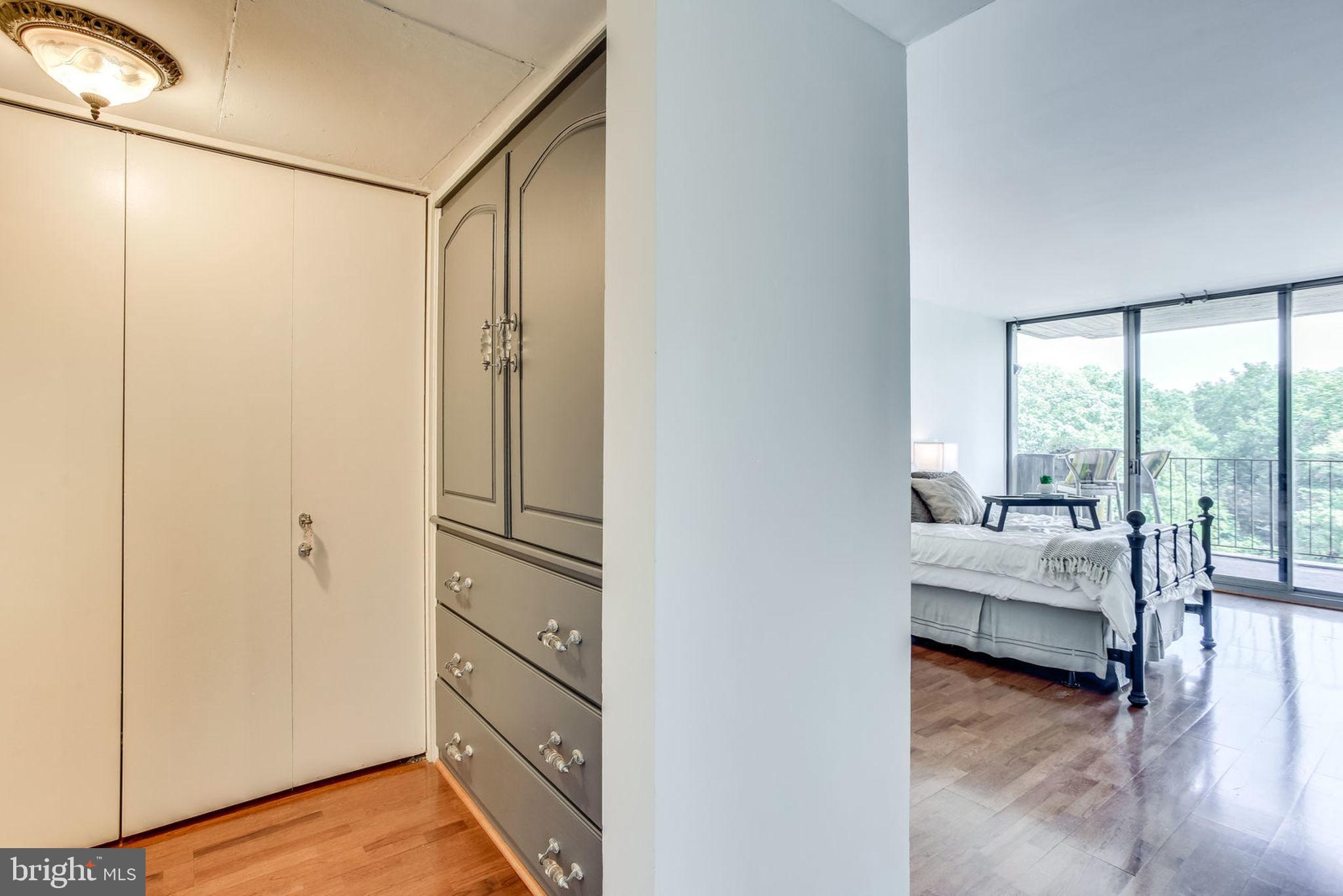 11400 Washington Plaza West, Unit 801 Reston, VA 20190 - Photo 29 of 60