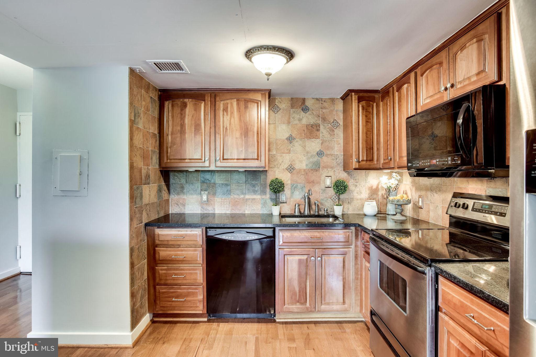 11400 Washington Plaza West, Unit 801 Reston, VA 20190 - Photo 4 of 60
