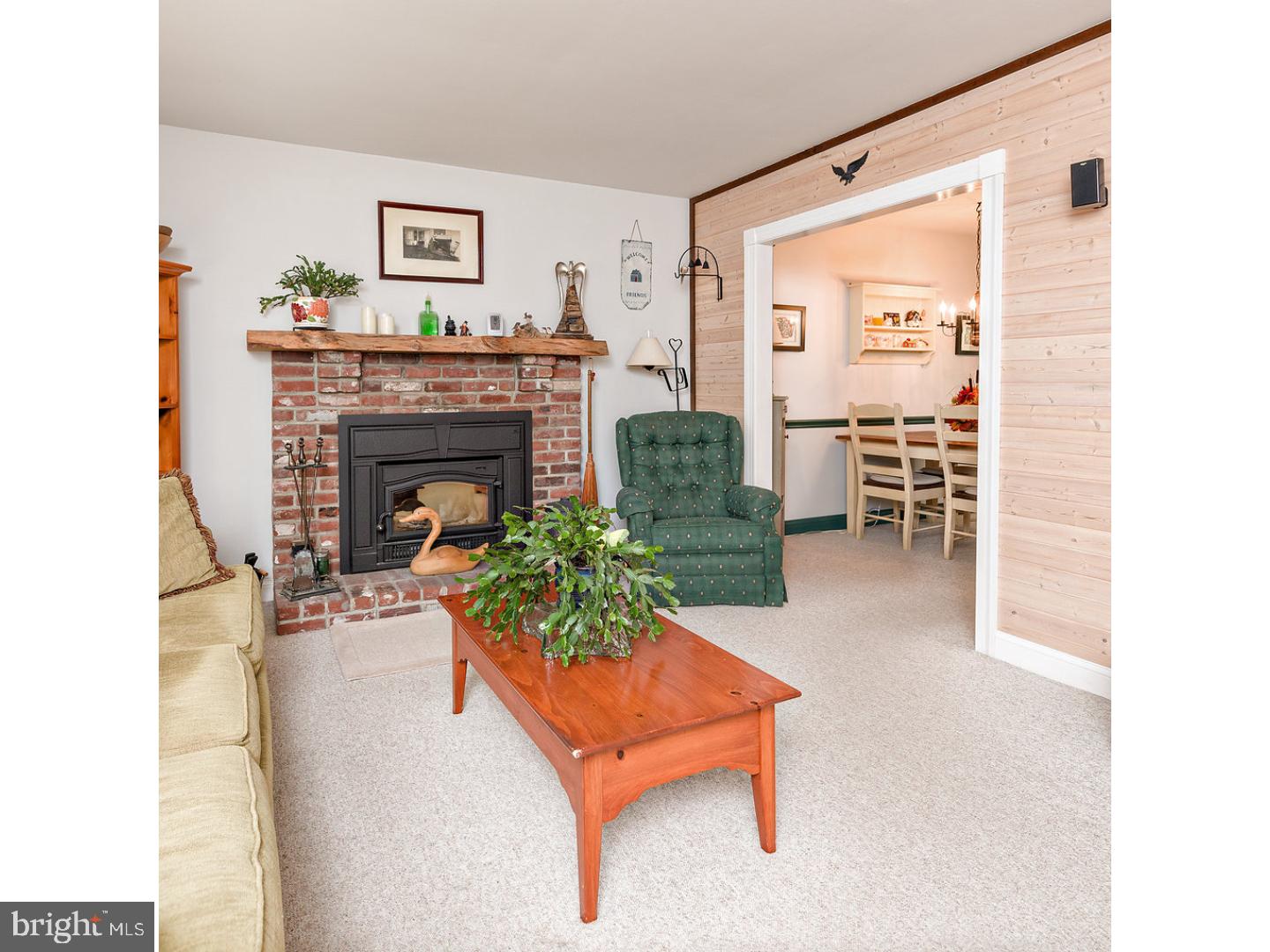 352 Raritan Avenue Atco, NJ 08004 - Photo 4 of 25 Gallery Image 4